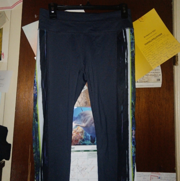 ATHLETA Swipe Sonar tight fit athletic leggings - Picture 4 of 7